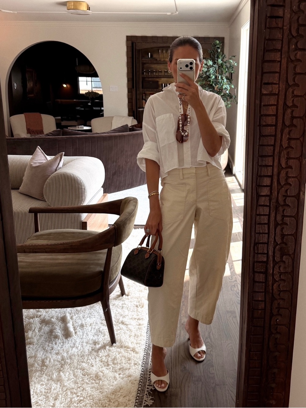 Ruti Cream Barrel Jeans